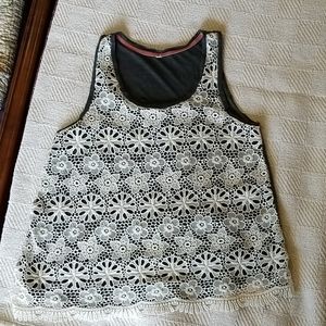 Lace overlay tank top